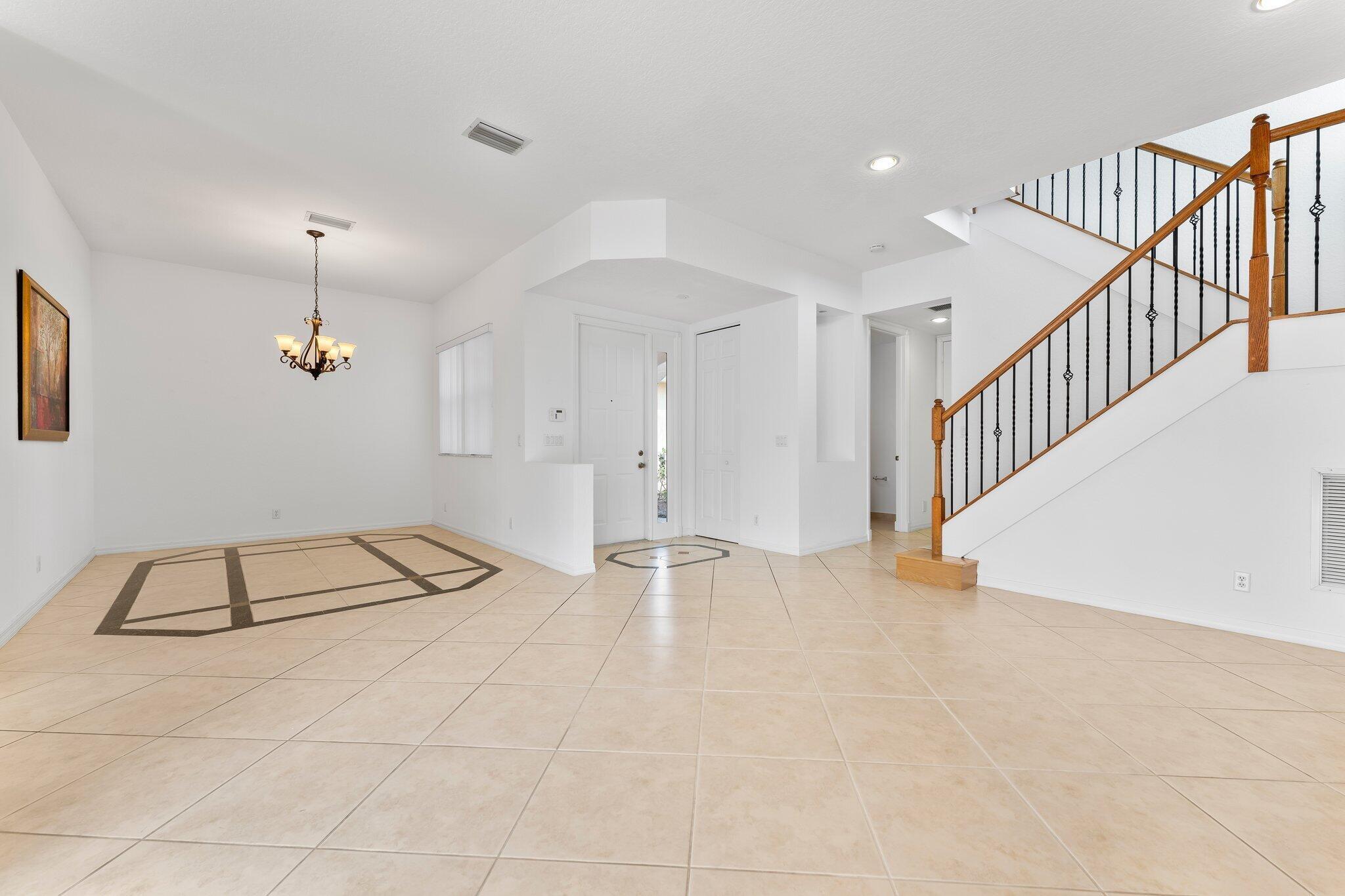 156 Isle Verde Way