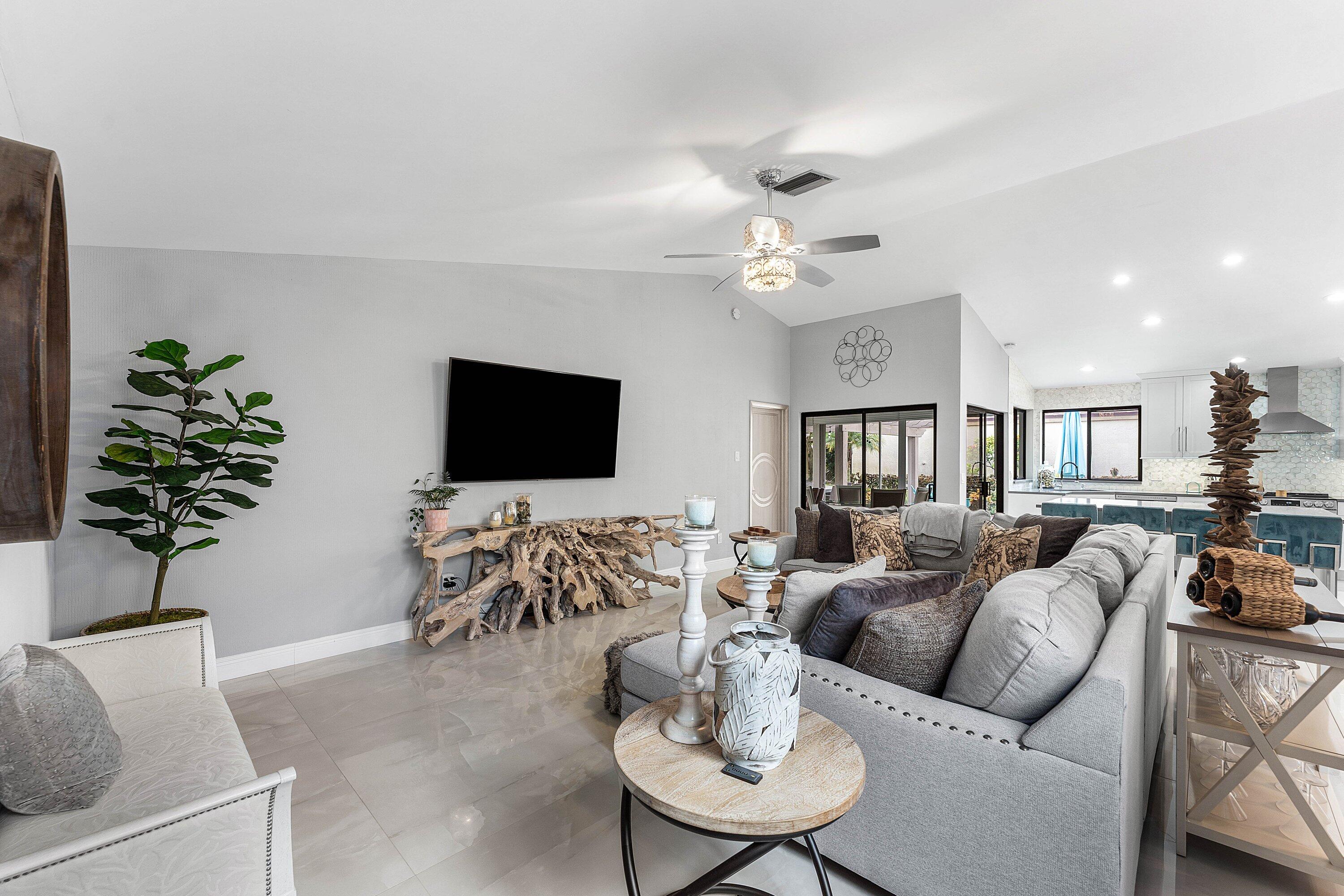 1417 NW 26th Avenue