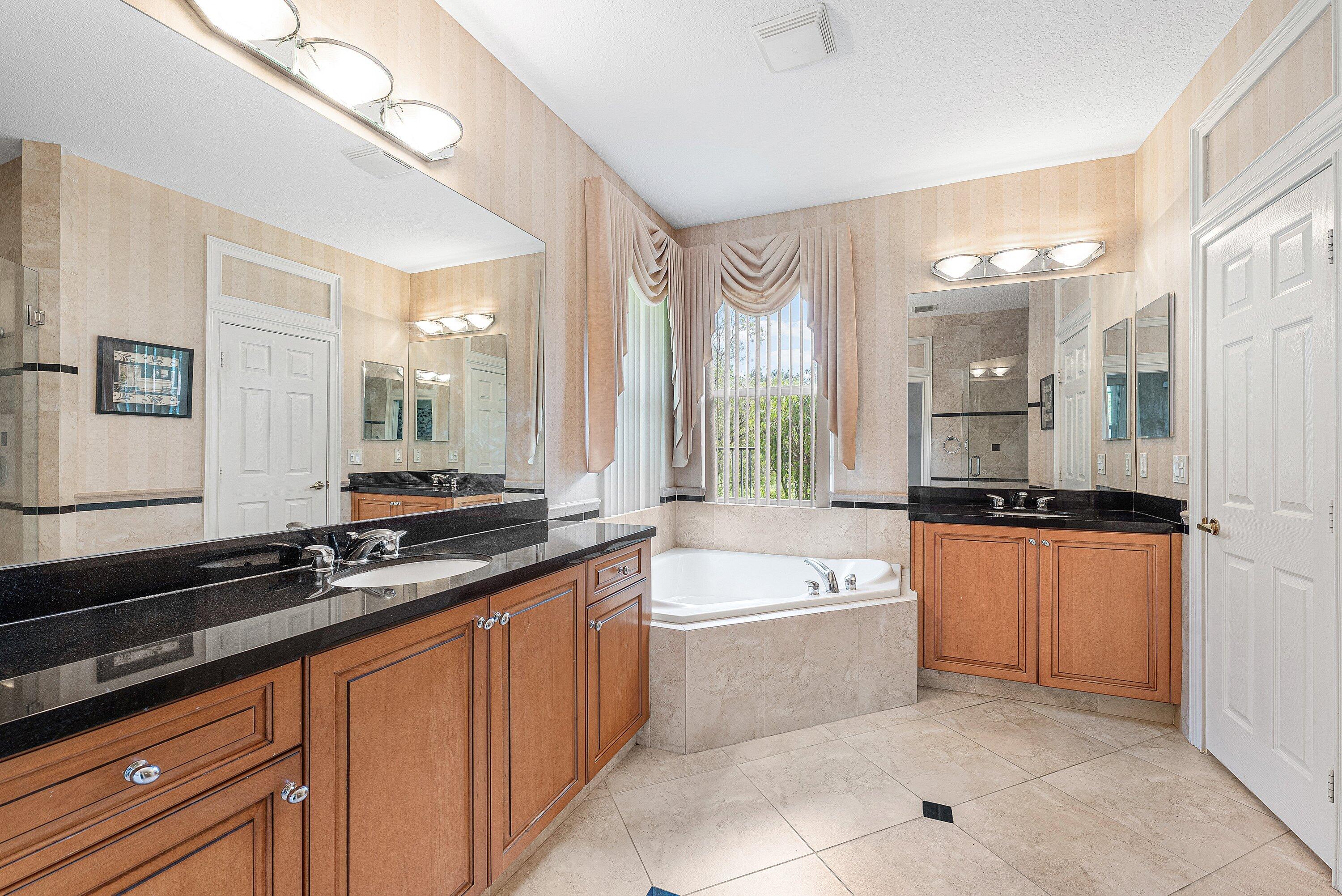 310 VENICE Boulevard 310