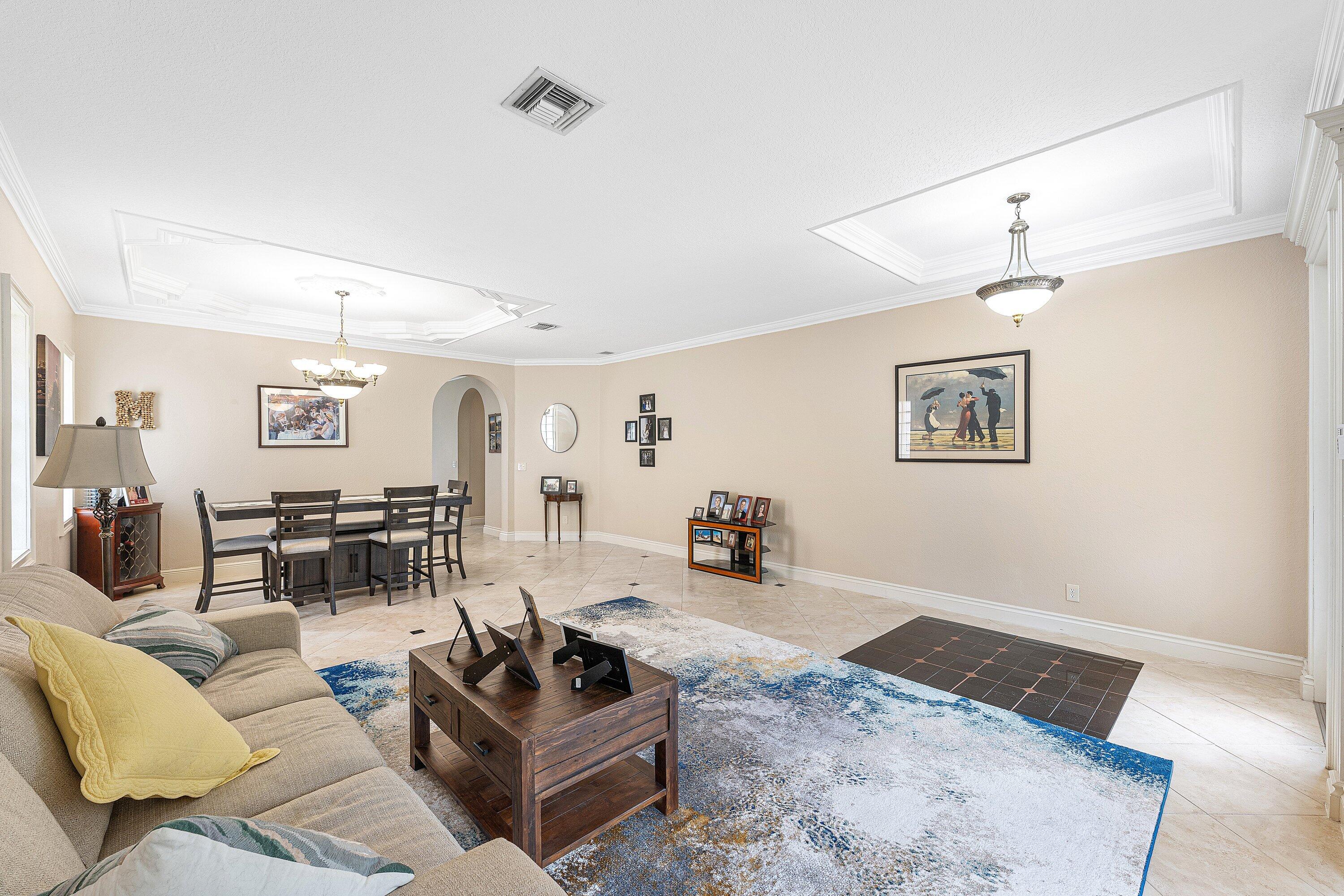 310 VENICE Boulevard 310