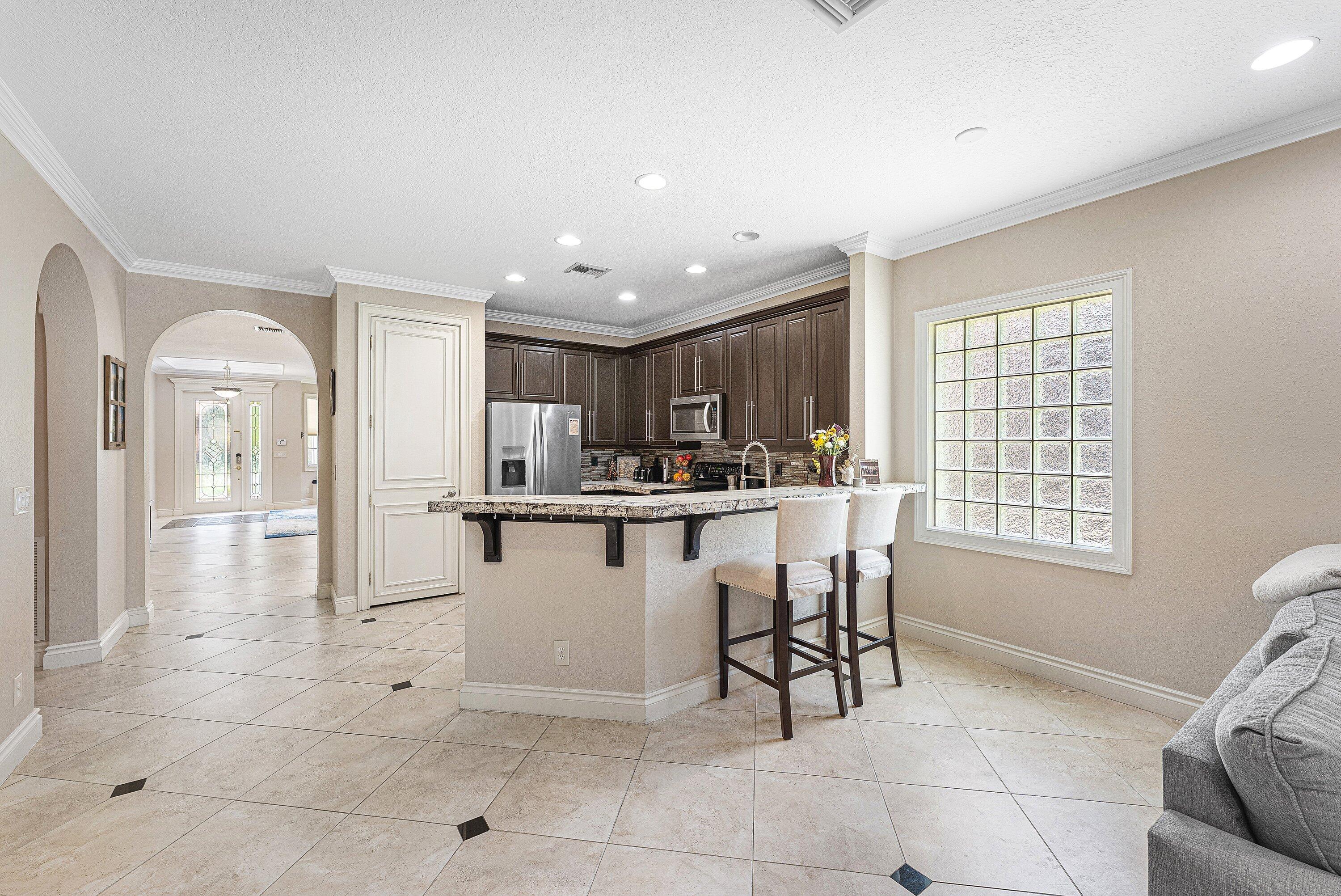 310 VENICE Boulevard 310