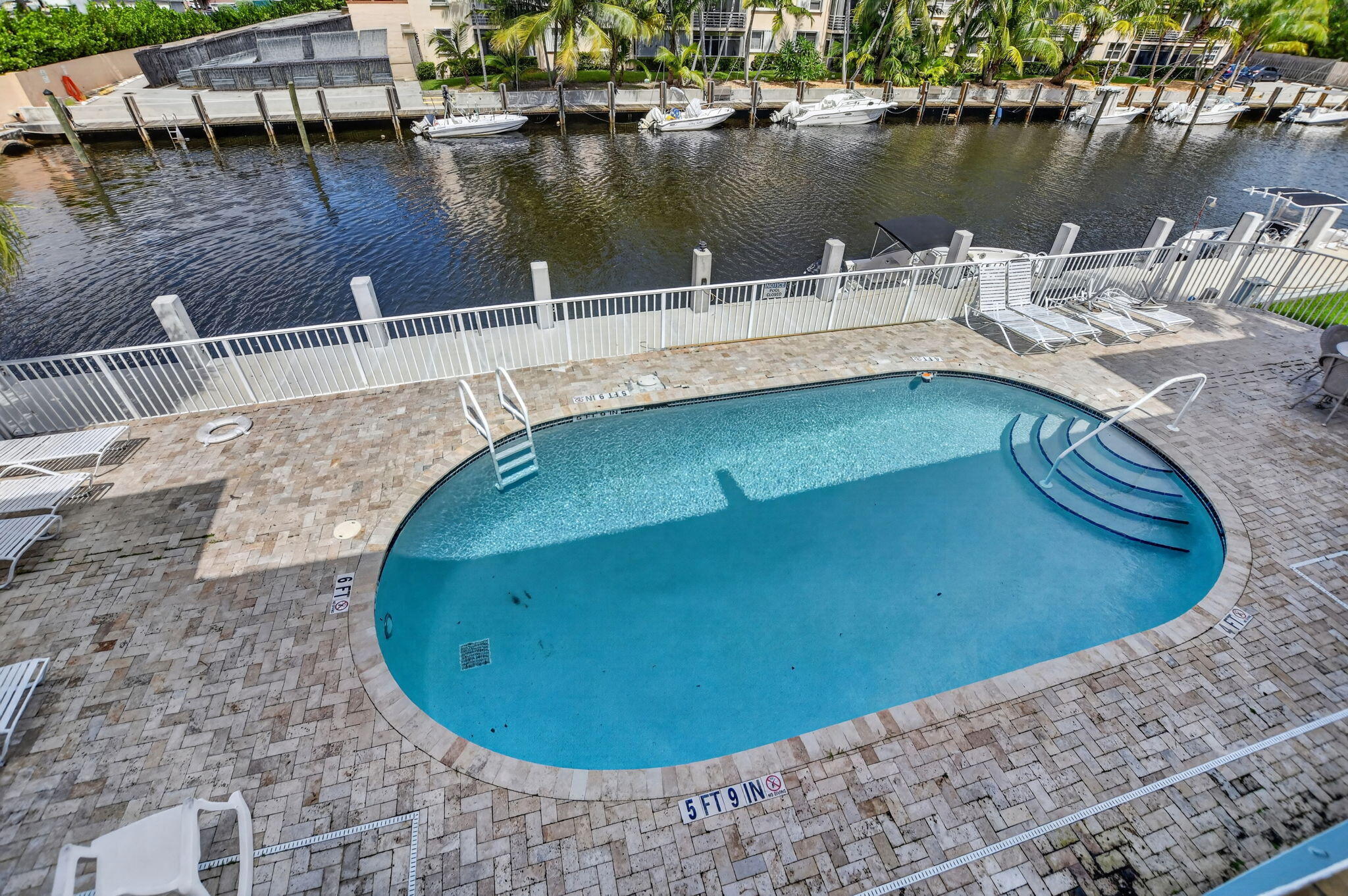 2107 NE 44th Street