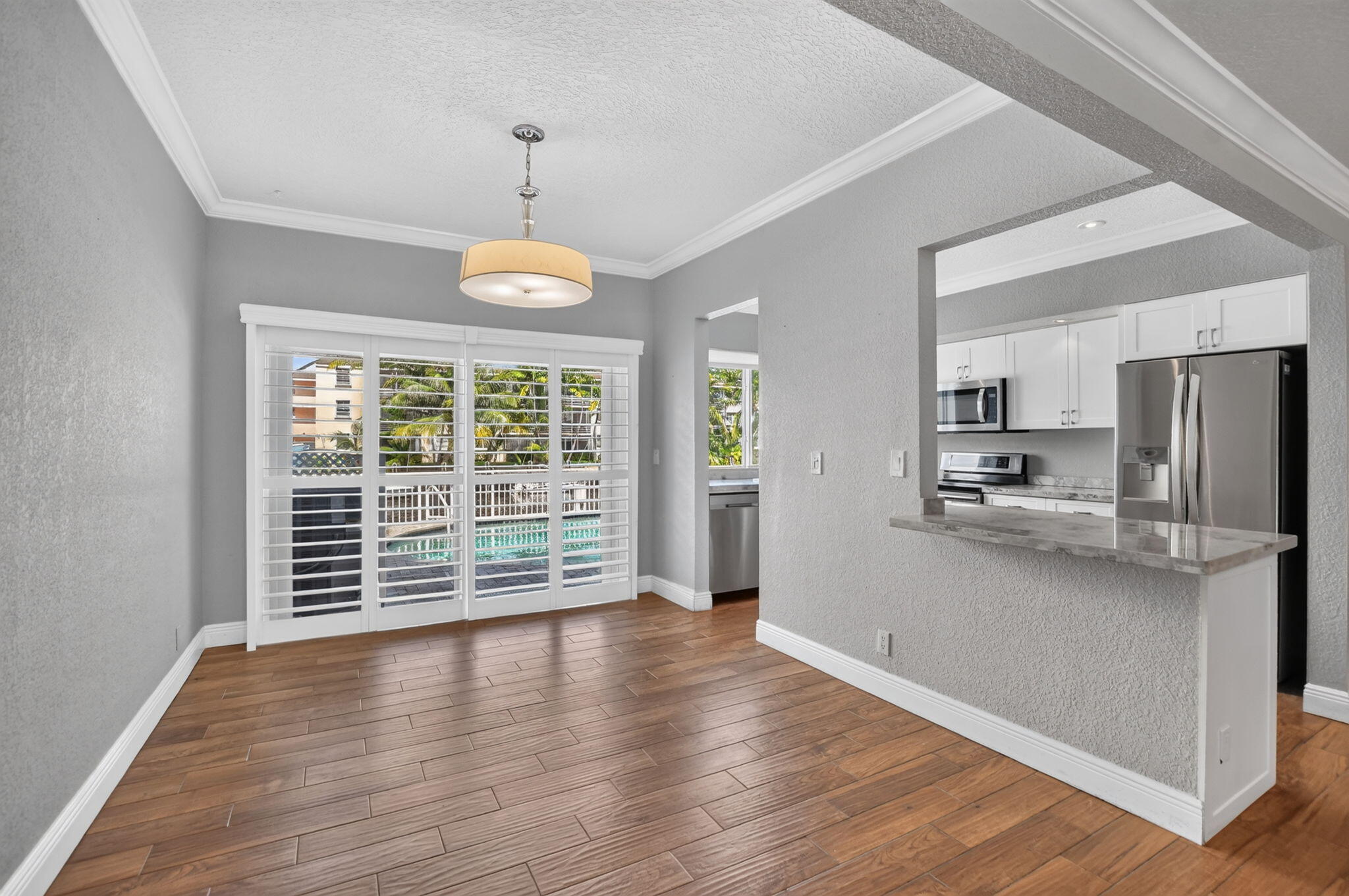 2107 NE 44th Street