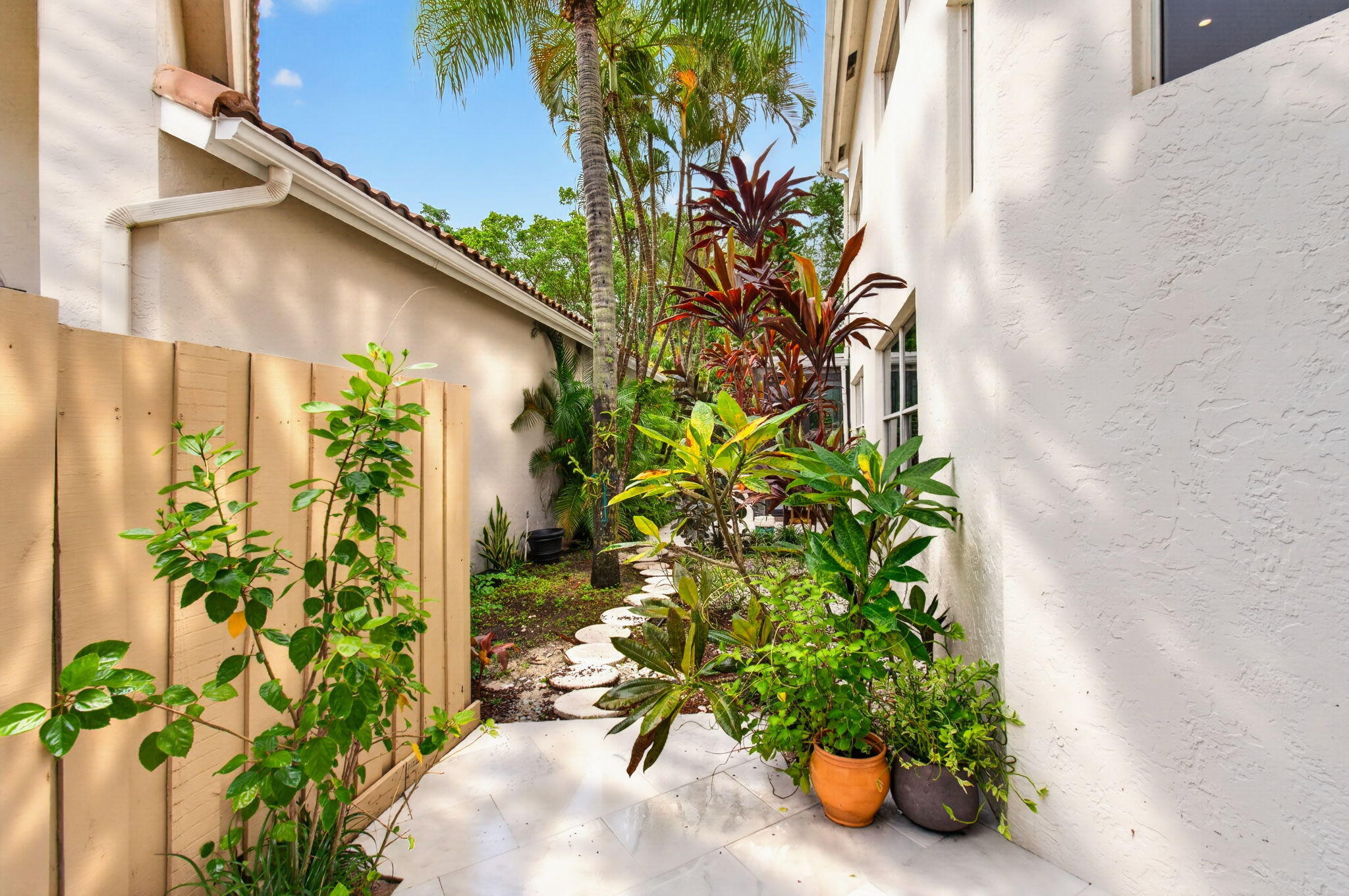 2478 NW 66th Drive