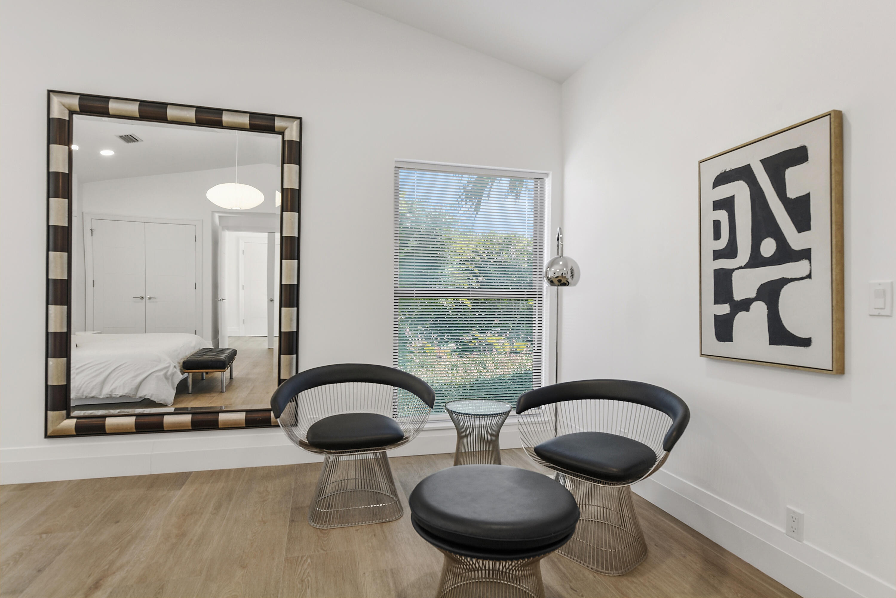 4561 OAK TREE Court