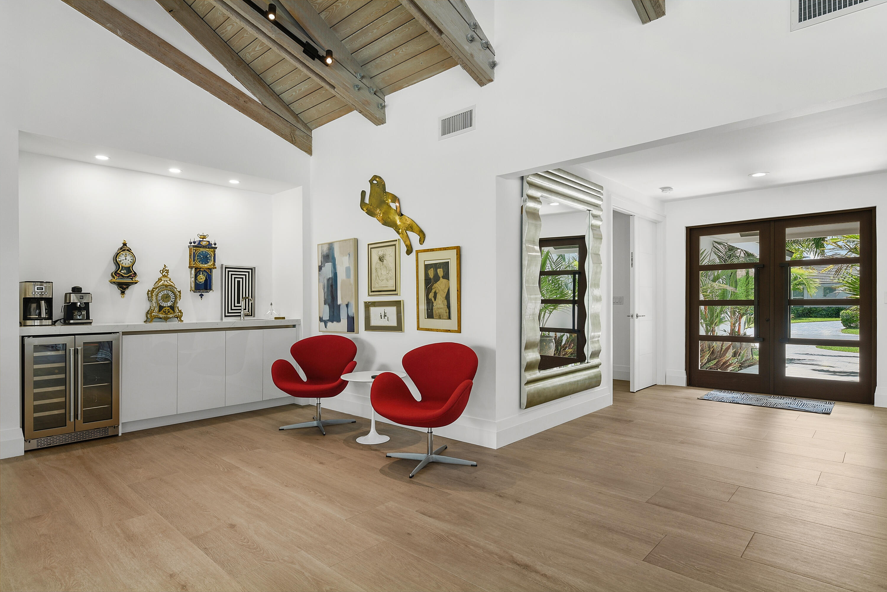 4561 OAK TREE Court