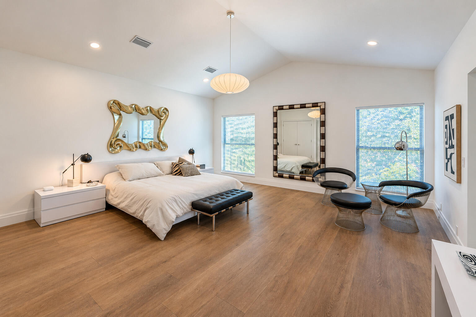 4561 OAK TREE Court