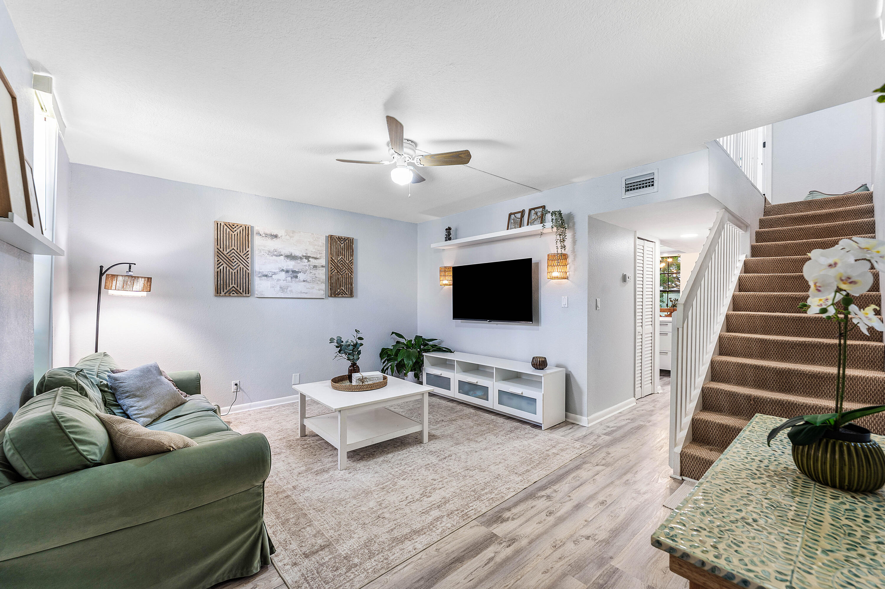 781 SE 1st Way