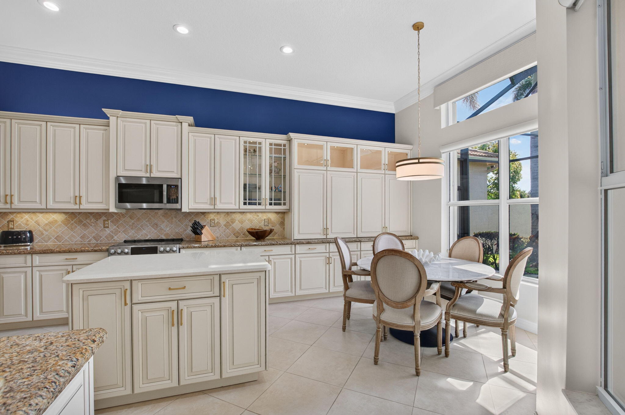 9088 Ribbons Ridge Point