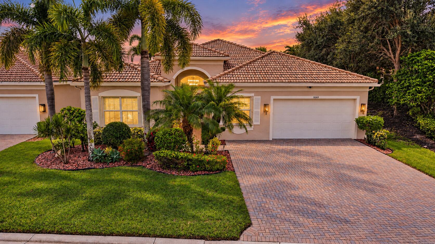 9088 Ribbons Ridge Point