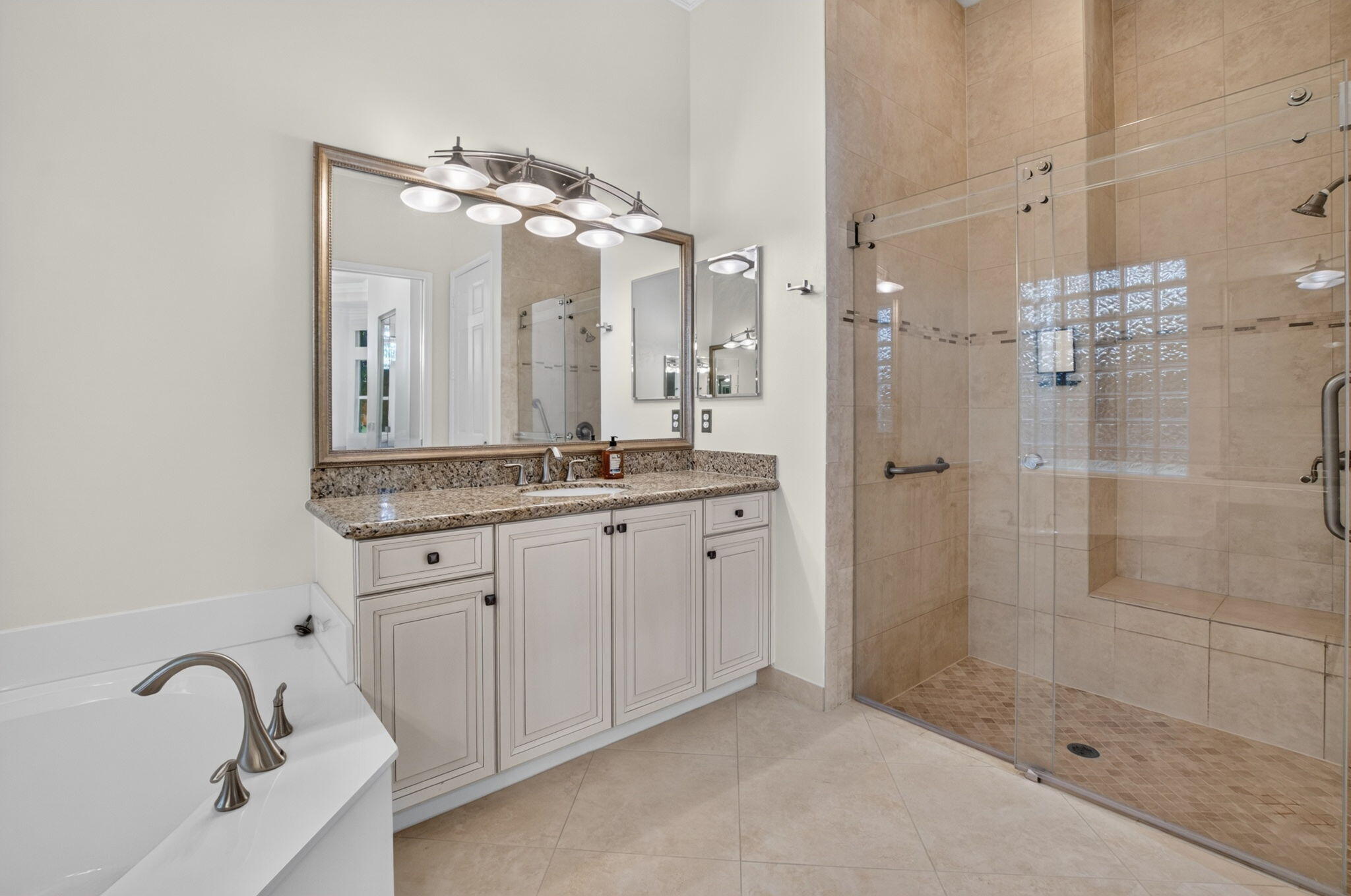 9088 Ribbons Ridge Point