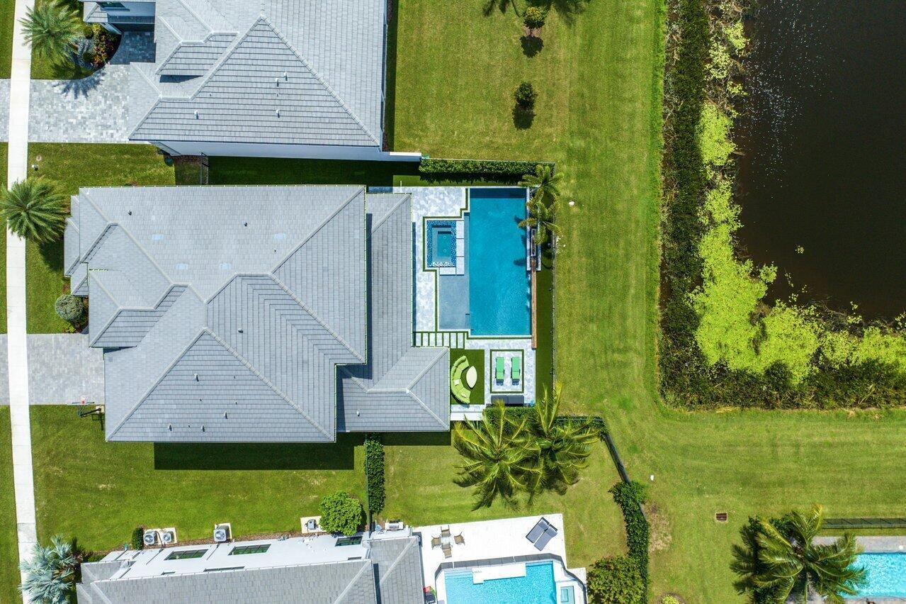 17166 WANDERING WAVE Avenue