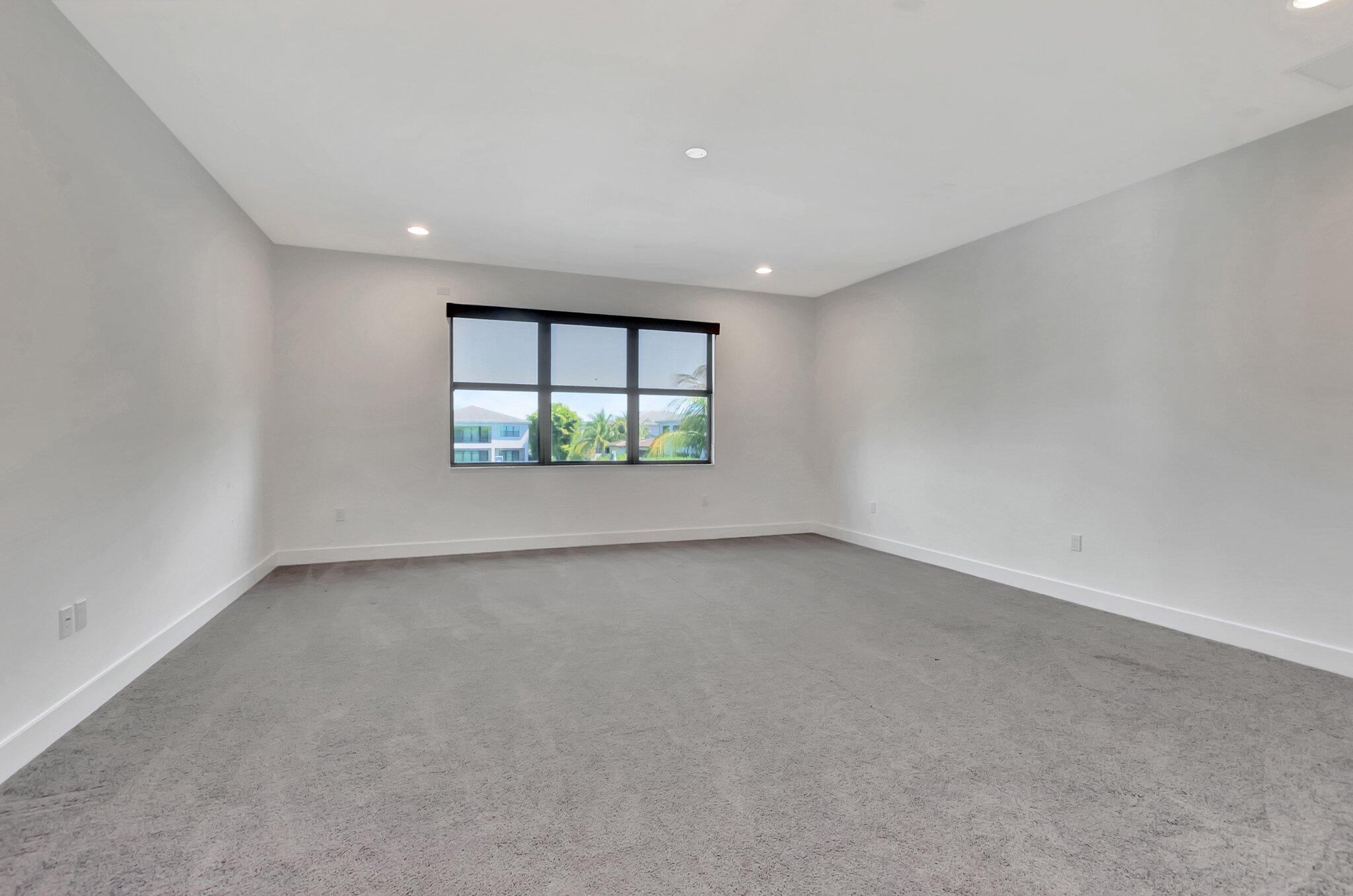 17166 WANDERING WAVE Avenue