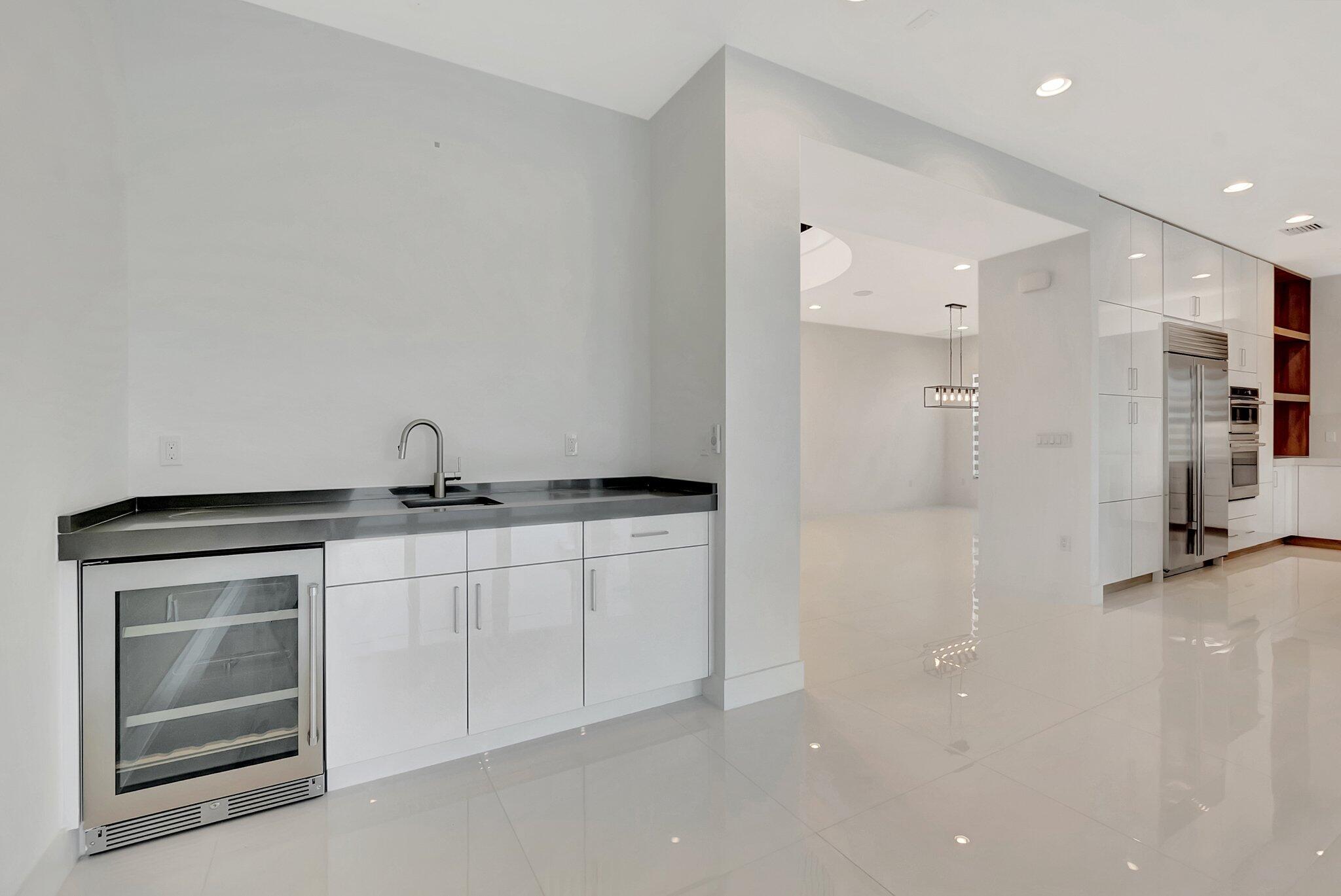 17166 WANDERING WAVE Avenue