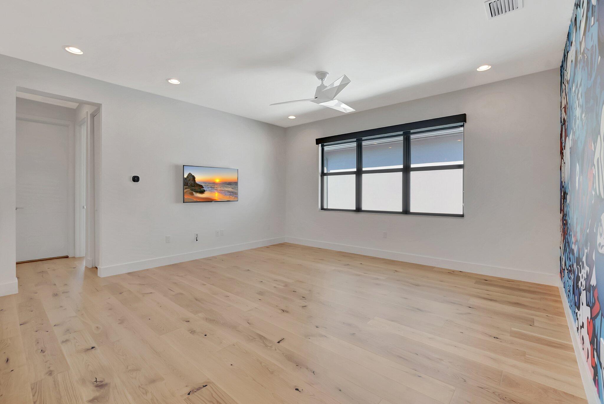 17166 WANDERING WAVE Avenue