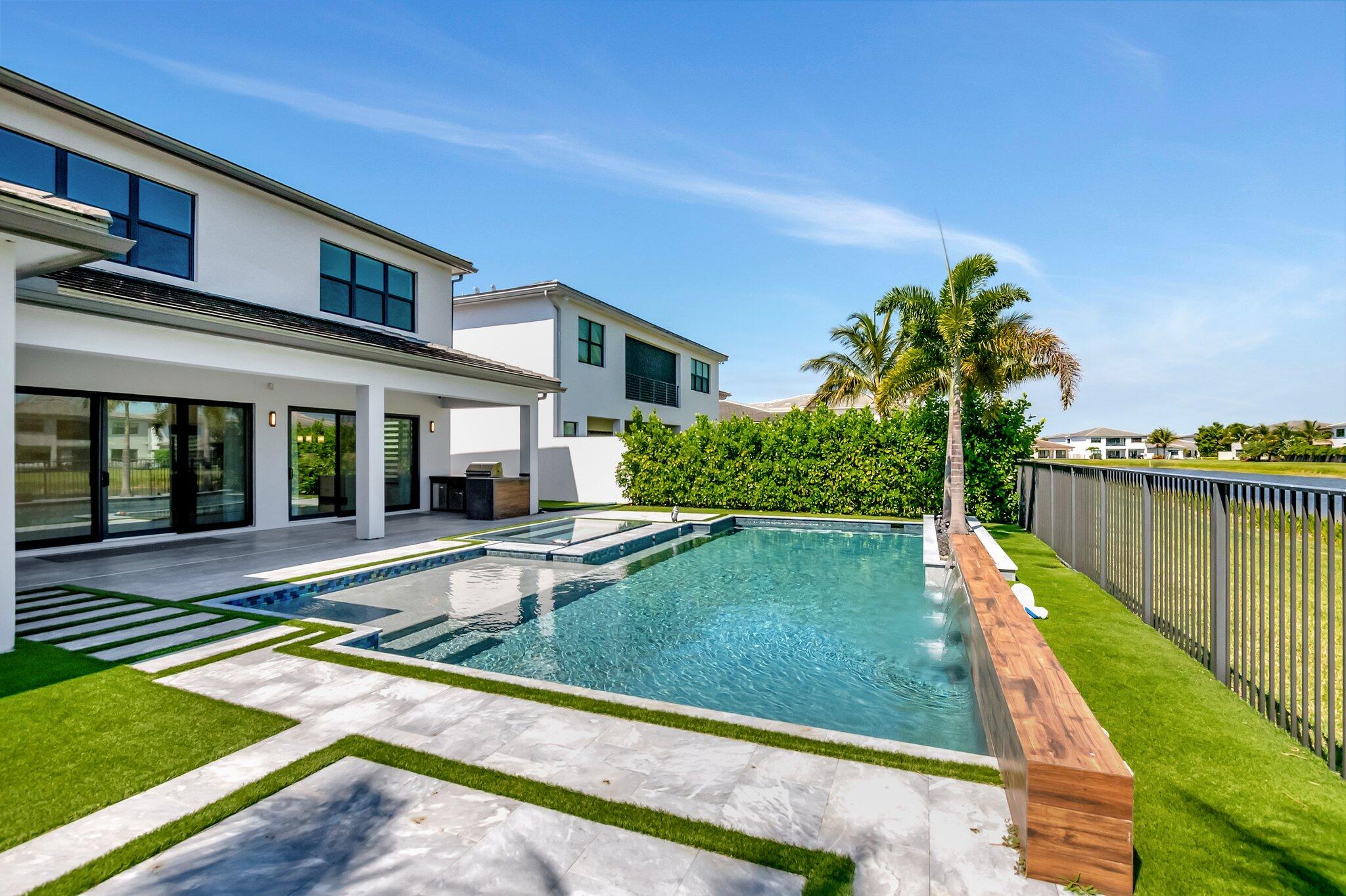 17166 WANDERING WAVE Avenue