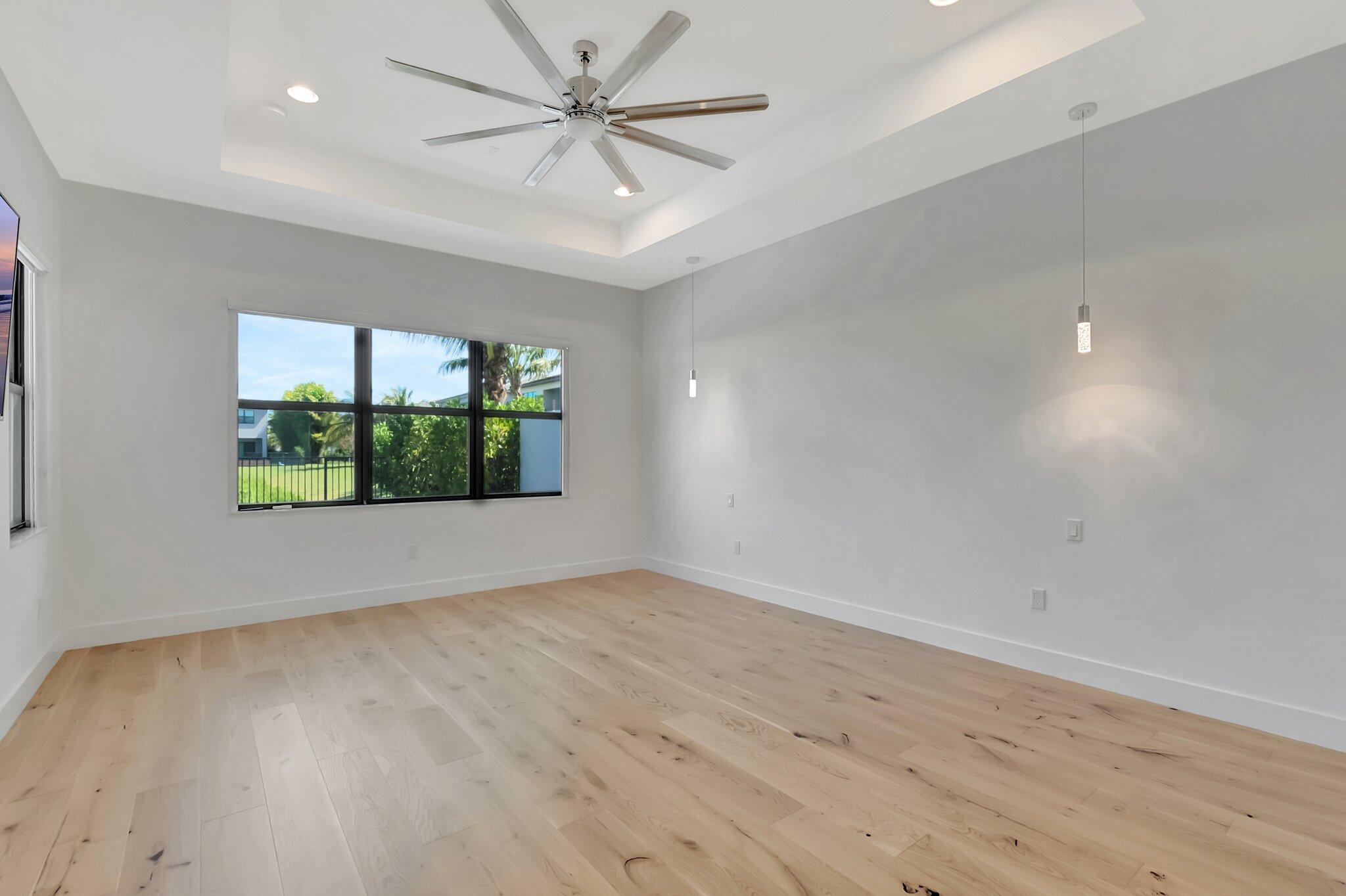 17166 WANDERING WAVE Avenue