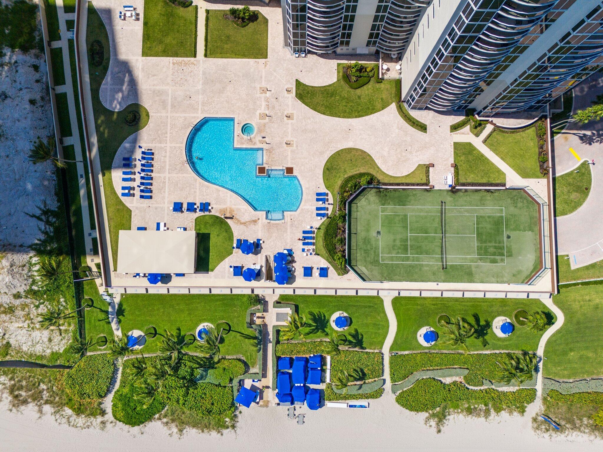 17555 COLLINS Avenue 2106
