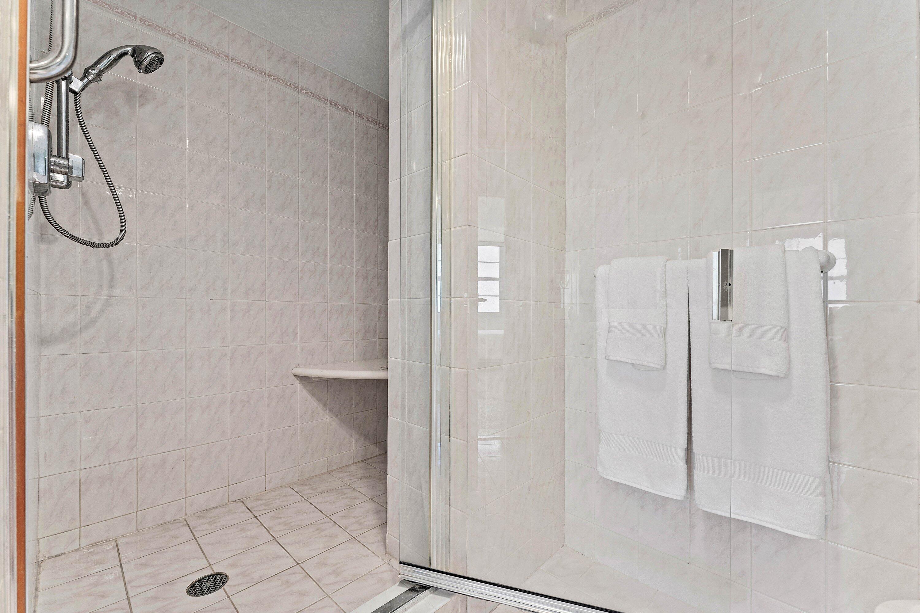 2000 S OCEAN Boulevard 6A