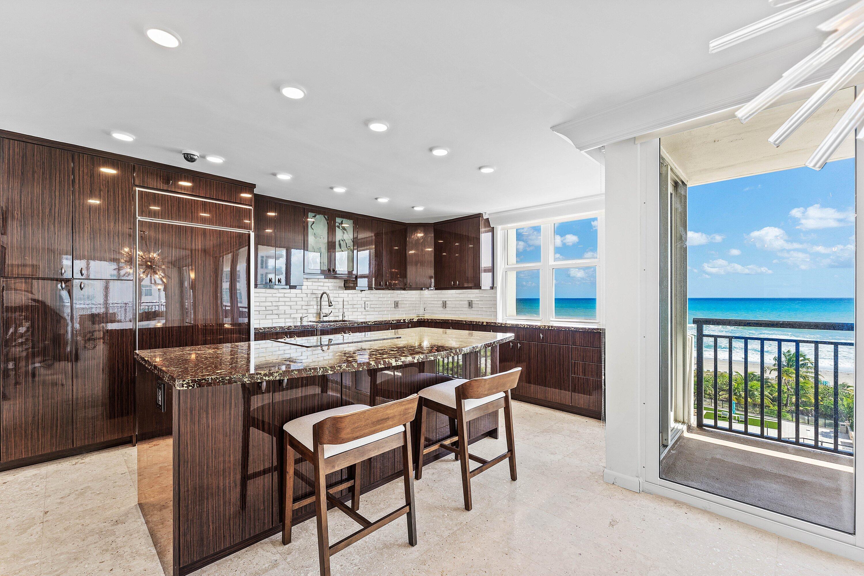 2000 S OCEAN Boulevard 6A