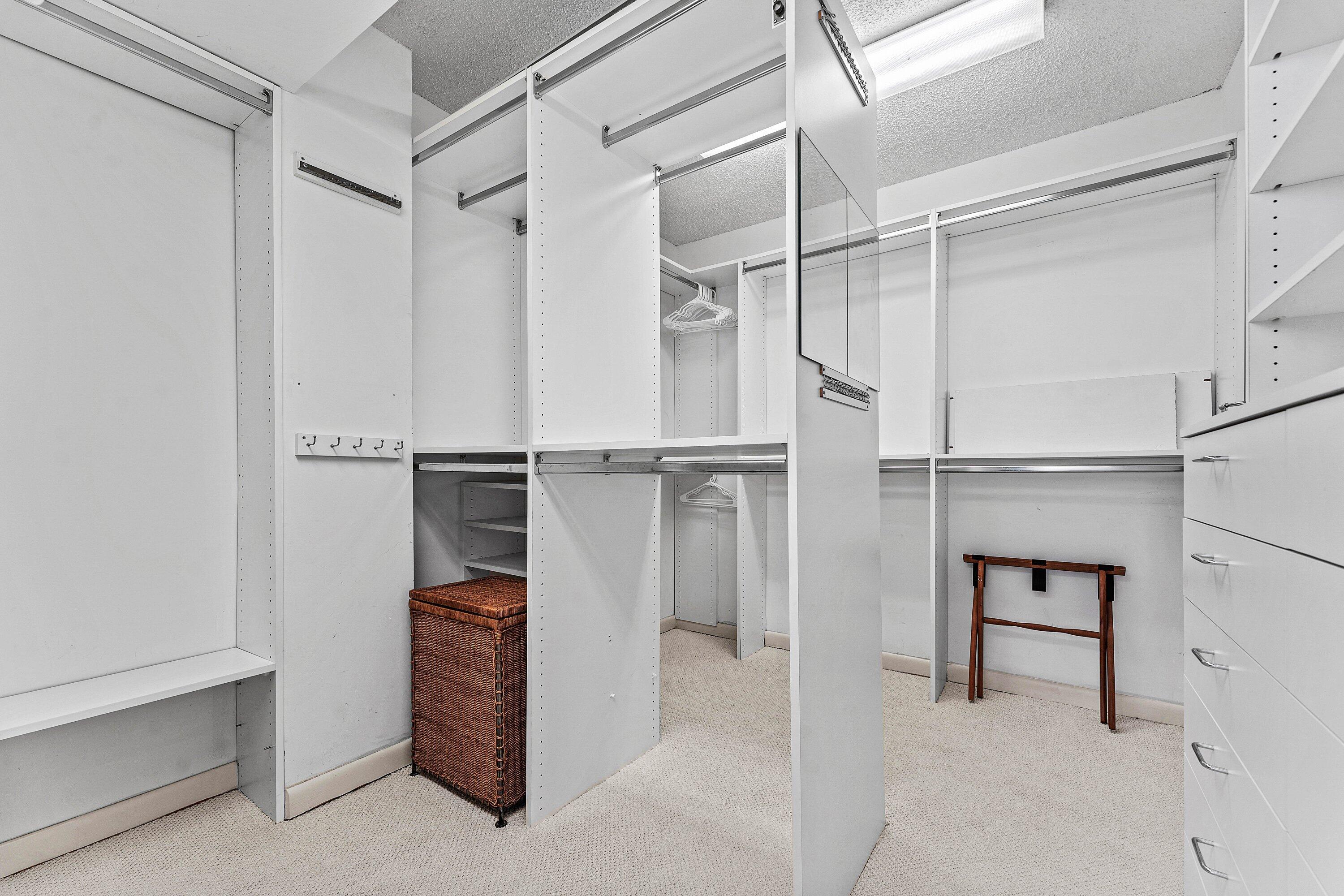 2000 S OCEAN Boulevard 6A