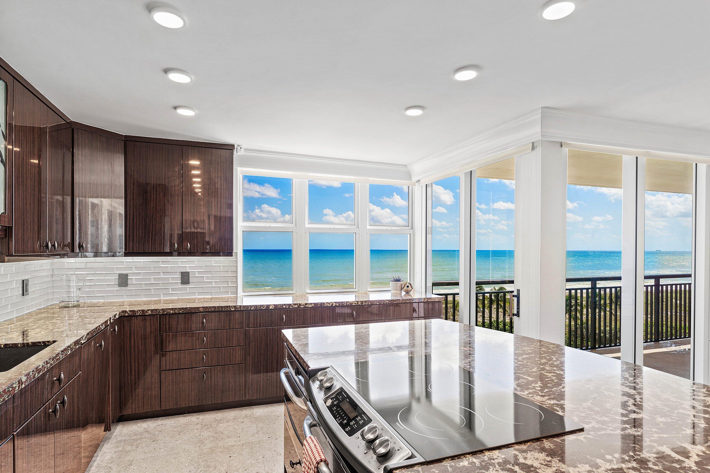 2000 S OCEAN Boulevard 6A