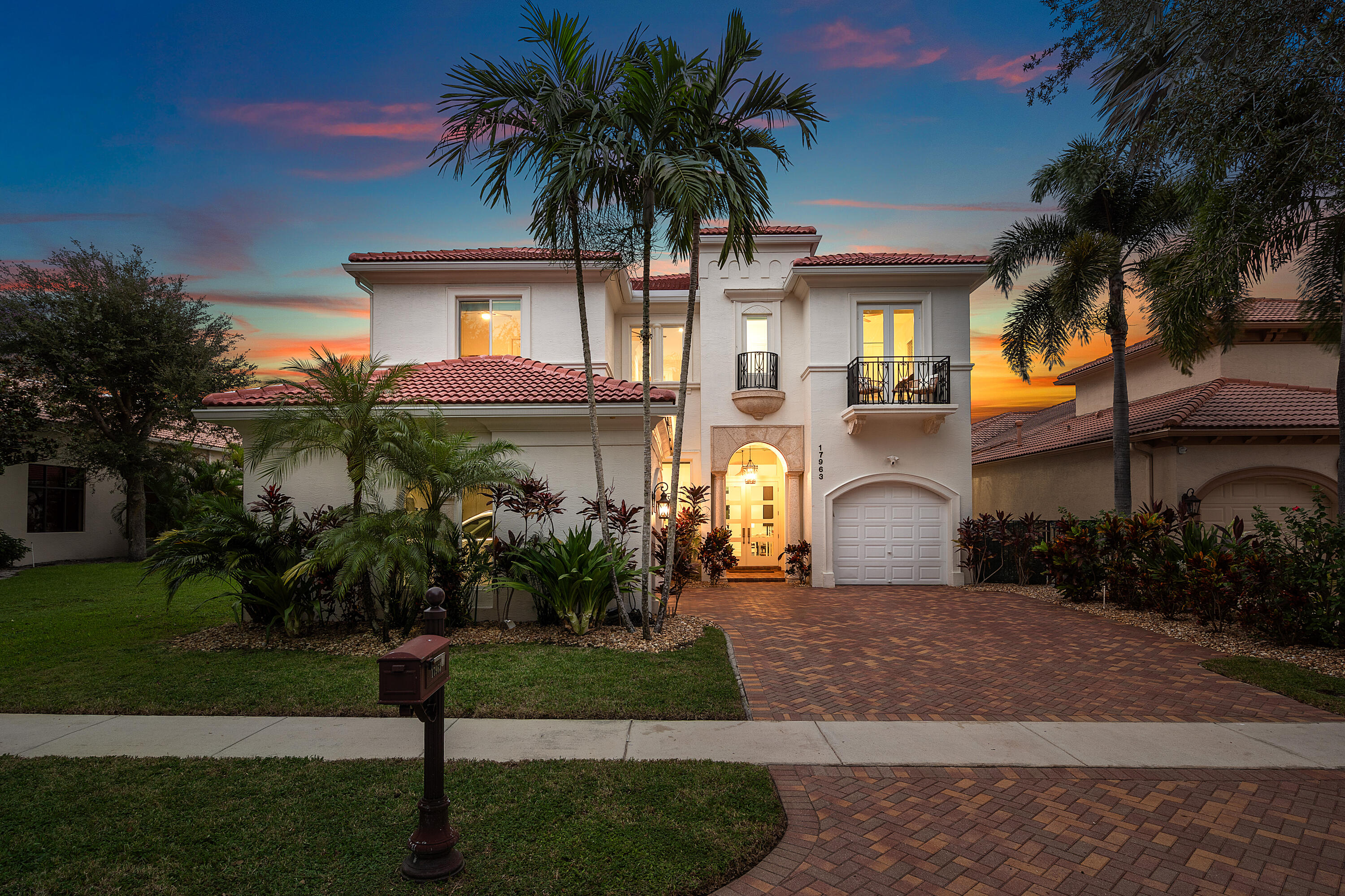 17963 LAKE AZURE Way