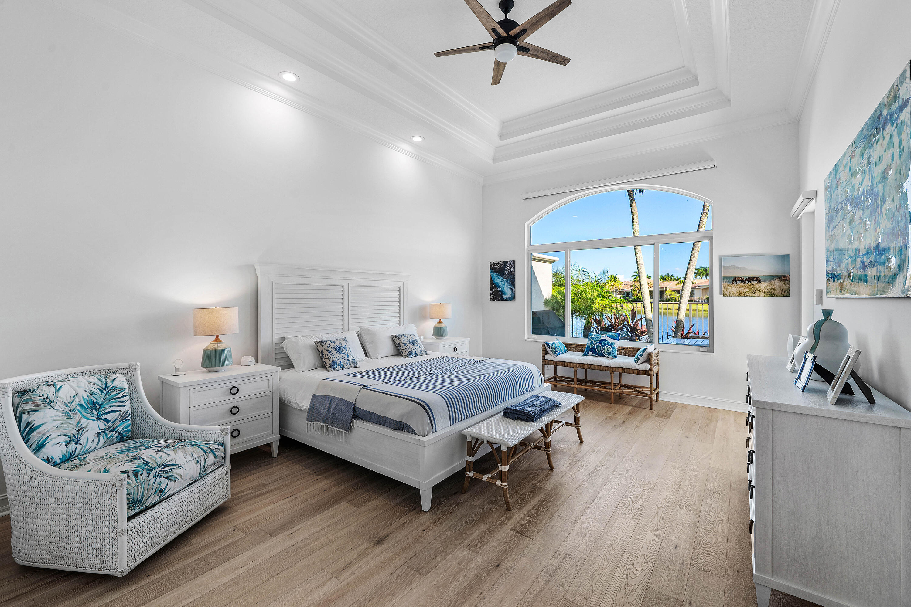 17963 LAKE AZURE Way