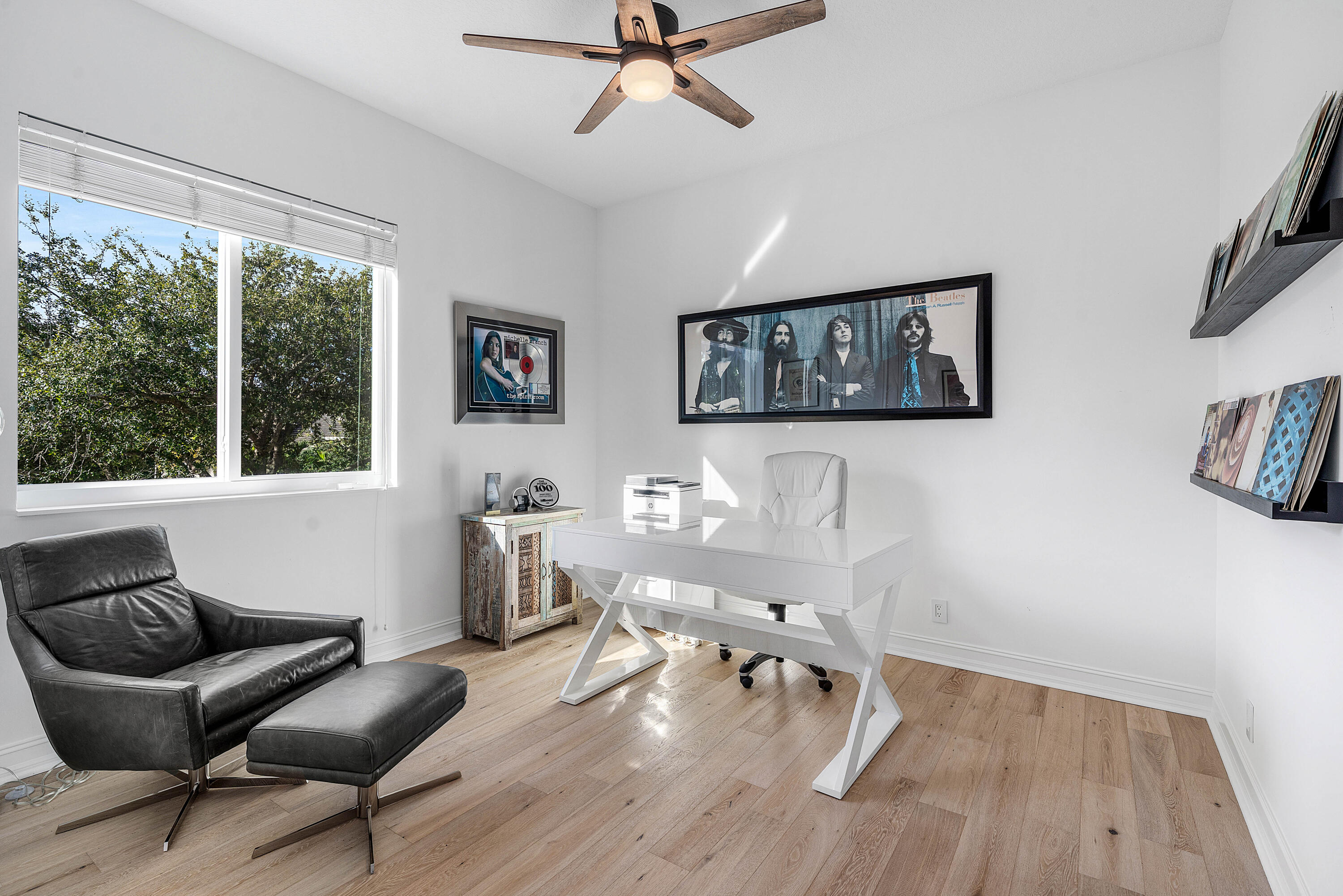 17963 LAKE AZURE Way