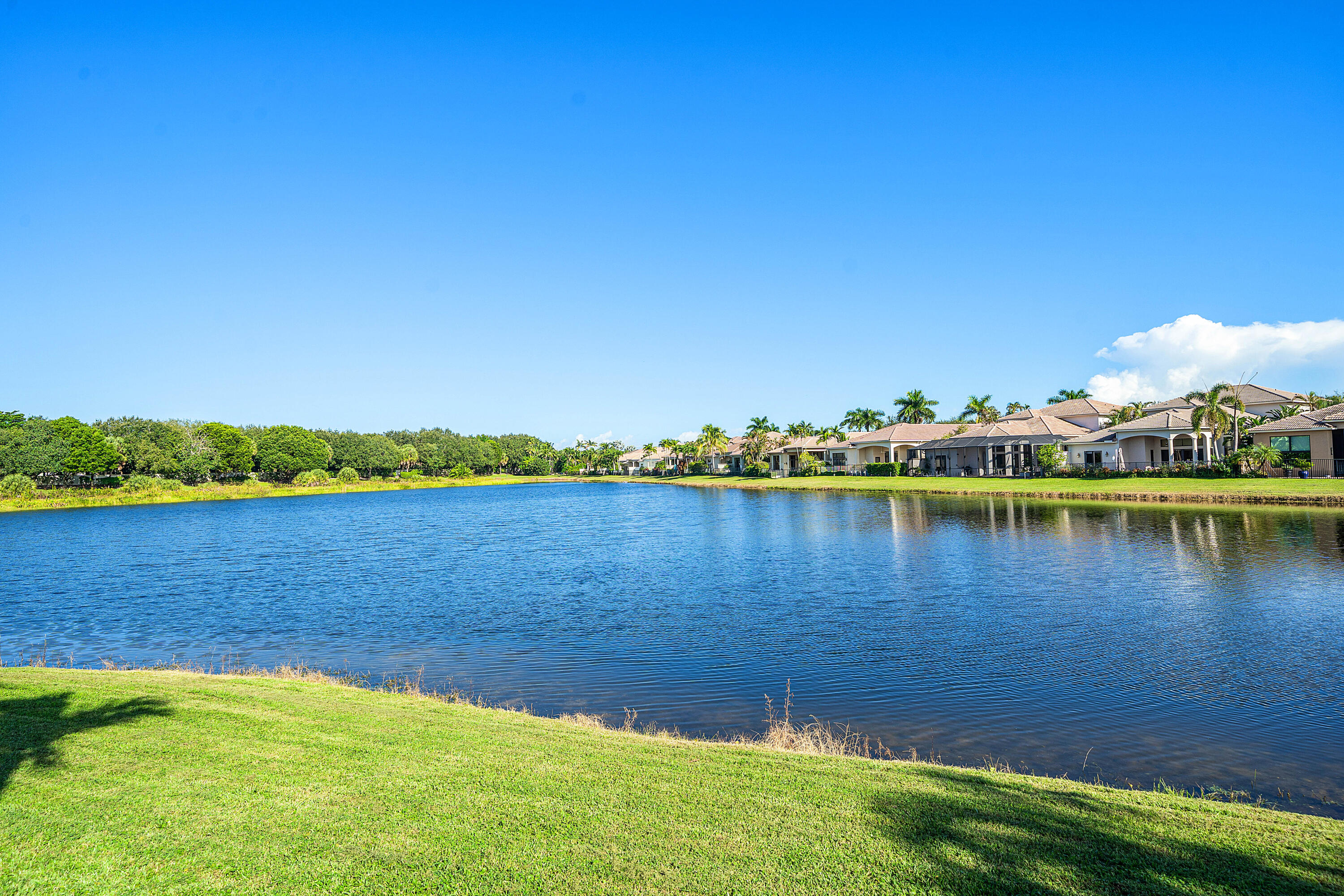 17963 LAKE AZURE Way