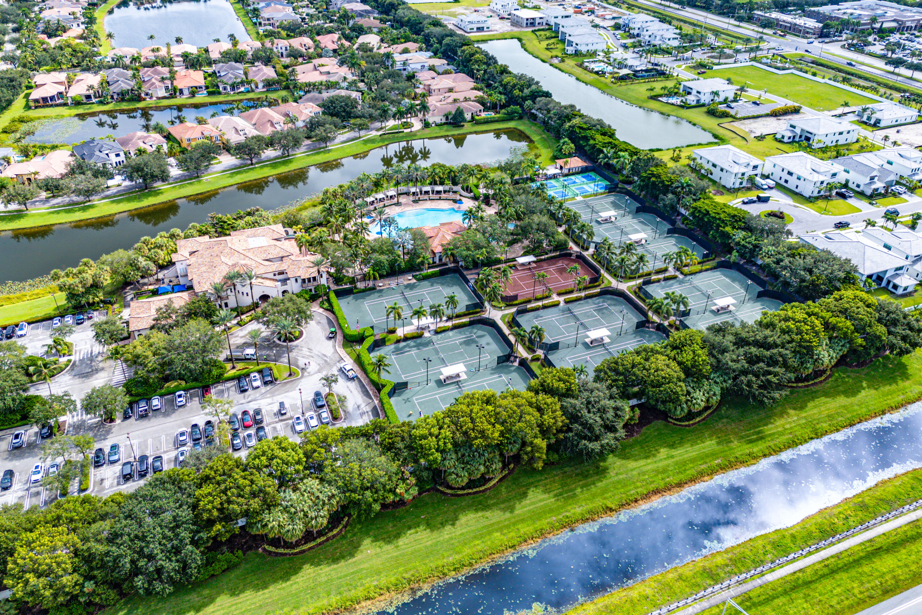 17963 LAKE AZURE Way