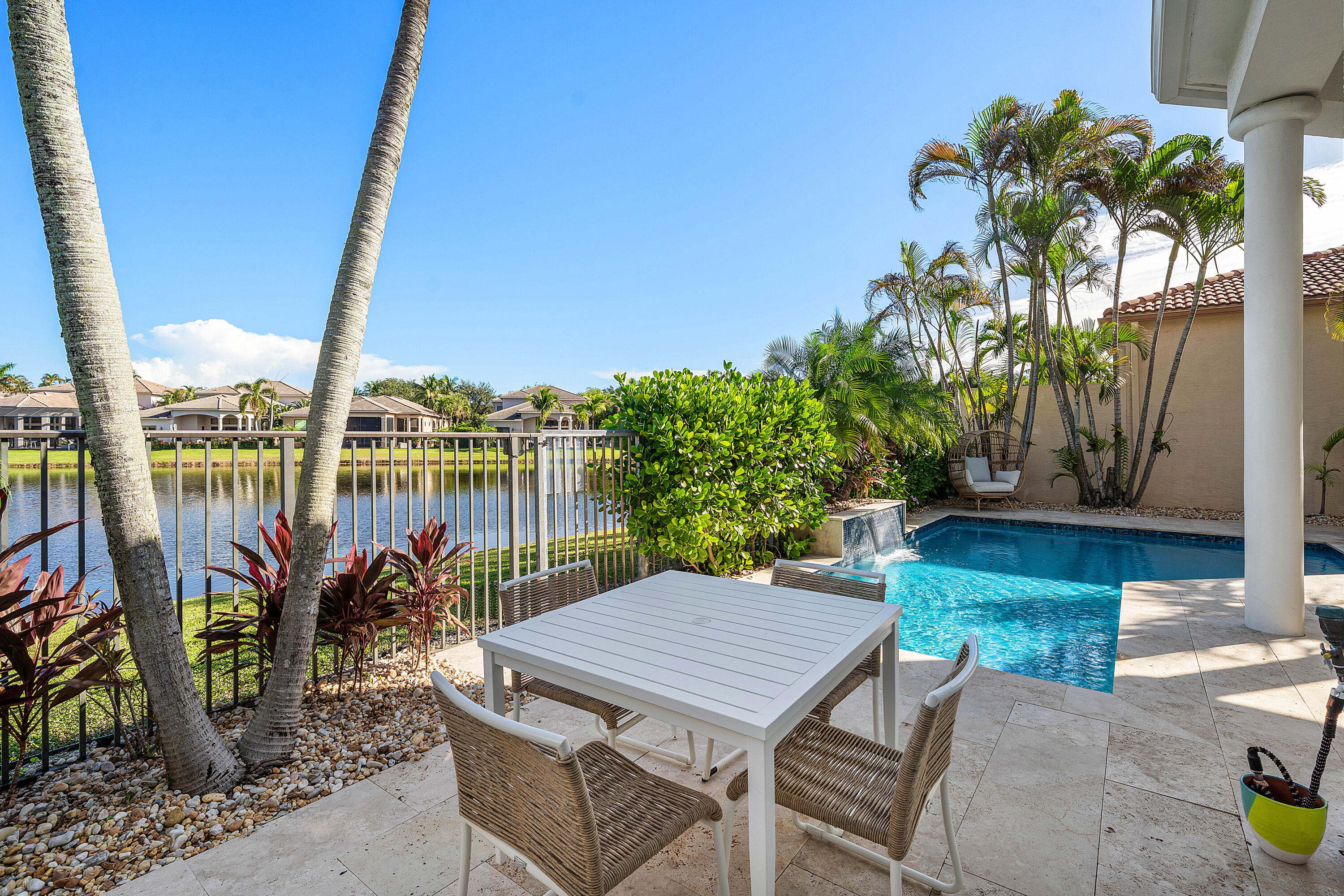 17963 LAKE AZURE Way