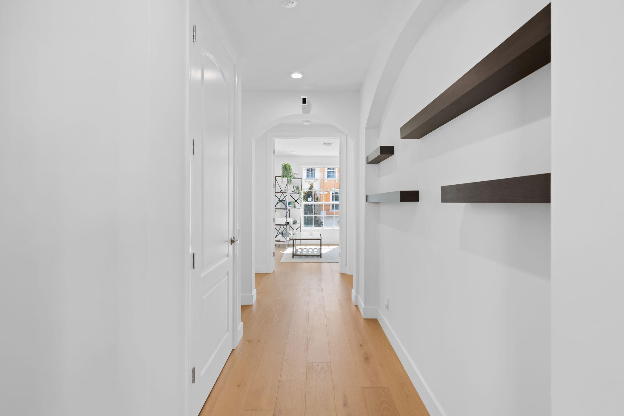 613 NE FRANCESCA Lane