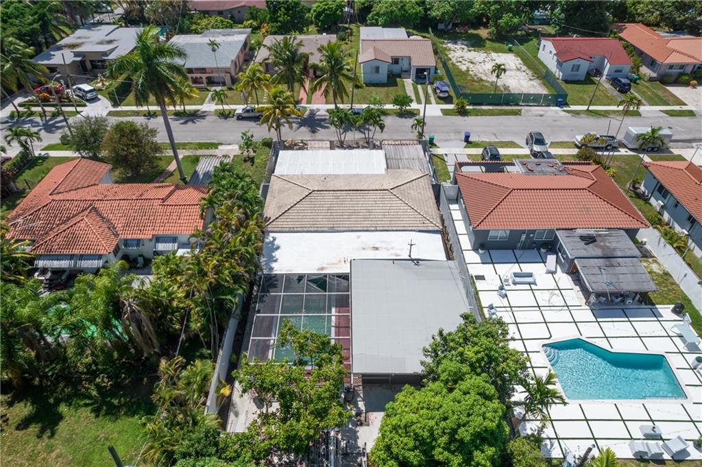 321 SW 30th Ct