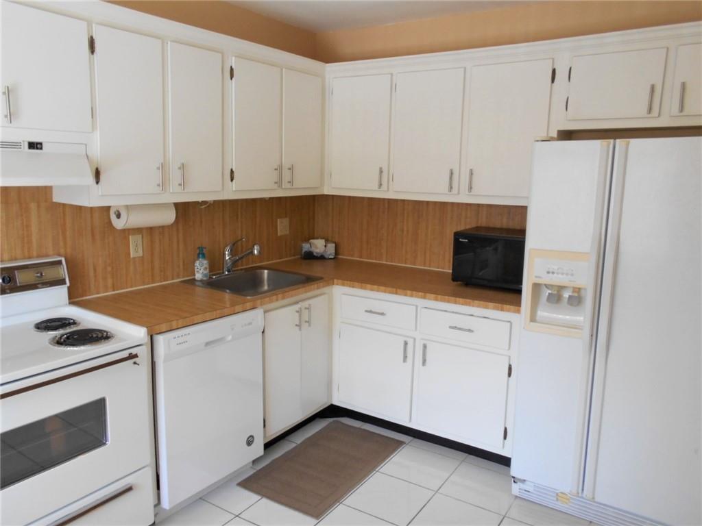 21830 Cypress Cir Unit: 27B