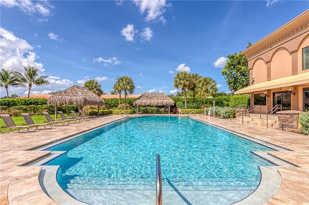 12221 Quilting Lane