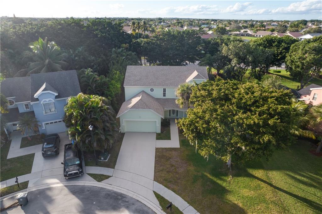 12221 Quilting Lane