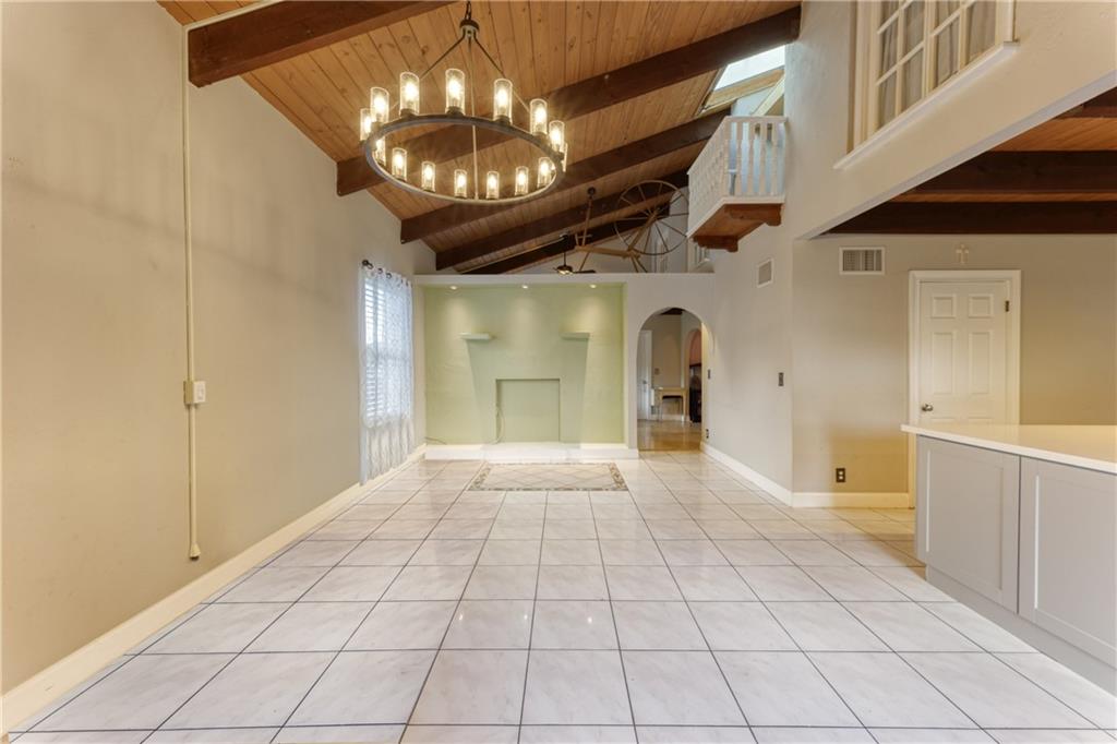 21508 Woodchuck Way