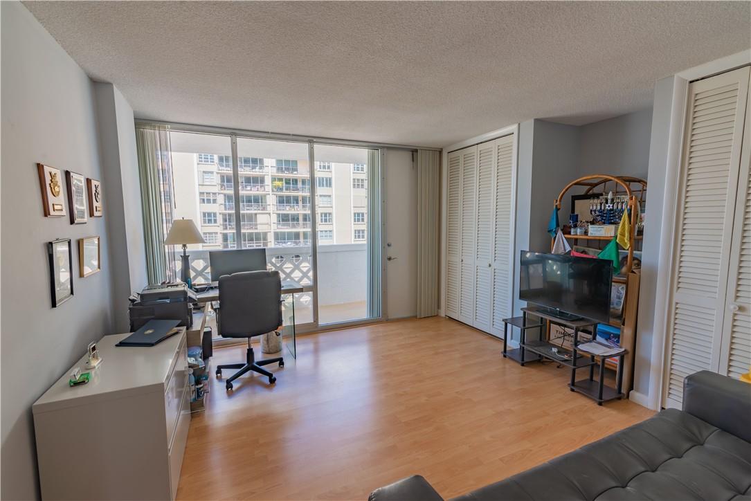1200 South Ocean Unit: 10F