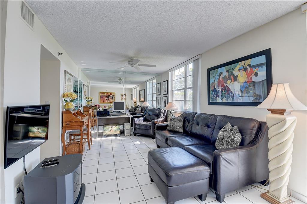 5340 NW 2nd Ave Unit: 1210