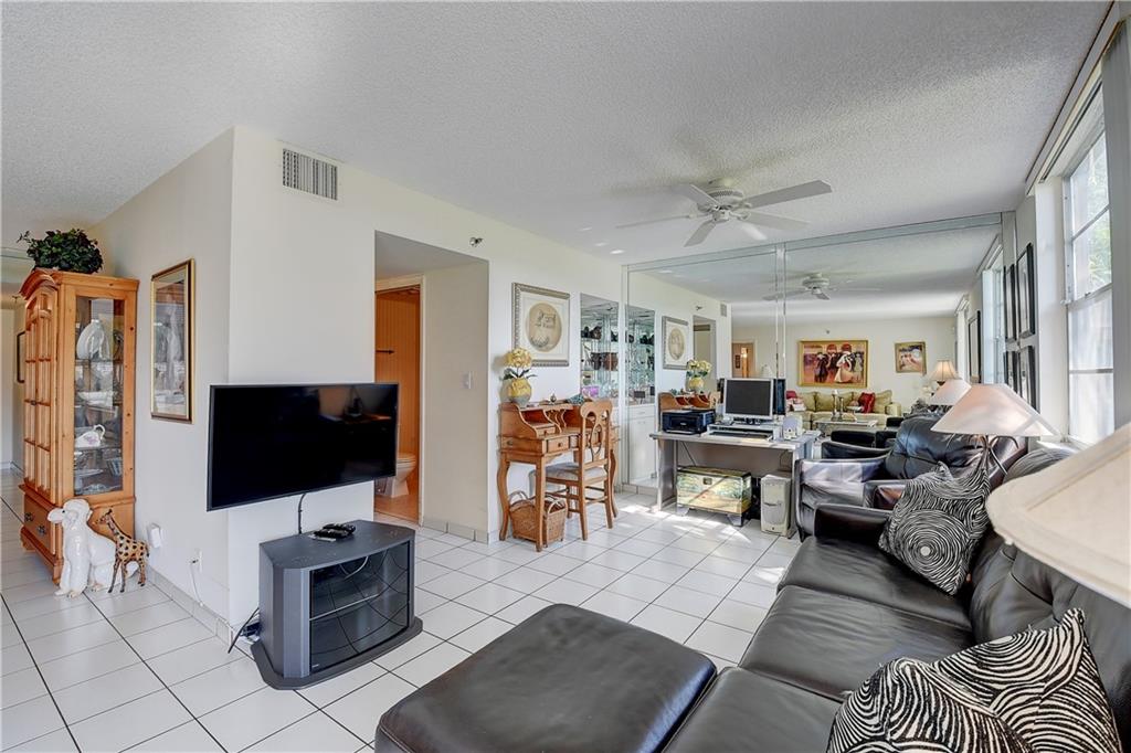 5340 NW 2nd Ave Unit: 1210