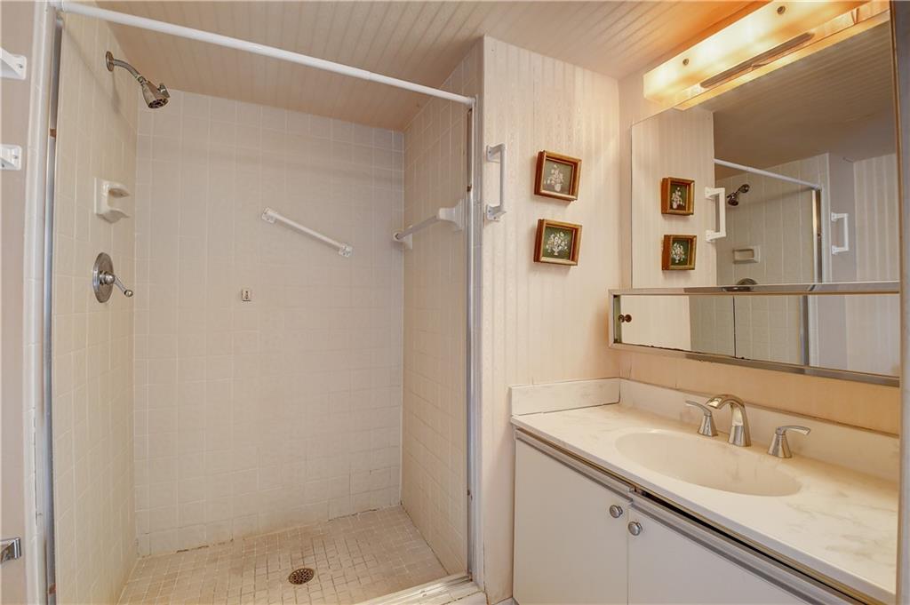 5340 NW 2nd Ave Unit: 1210