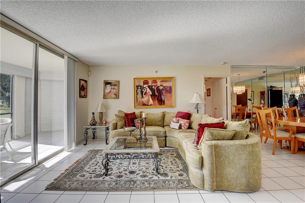 5340 NW 2nd Ave Unit: 1210