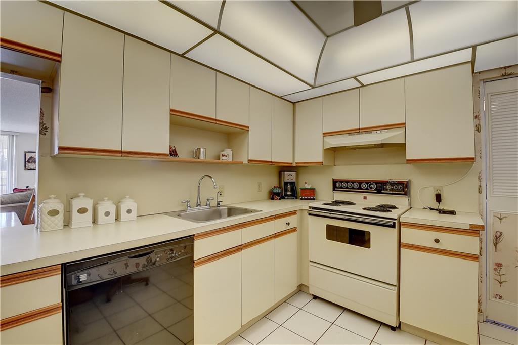 5340 NW 2nd Ave Unit: 1210
