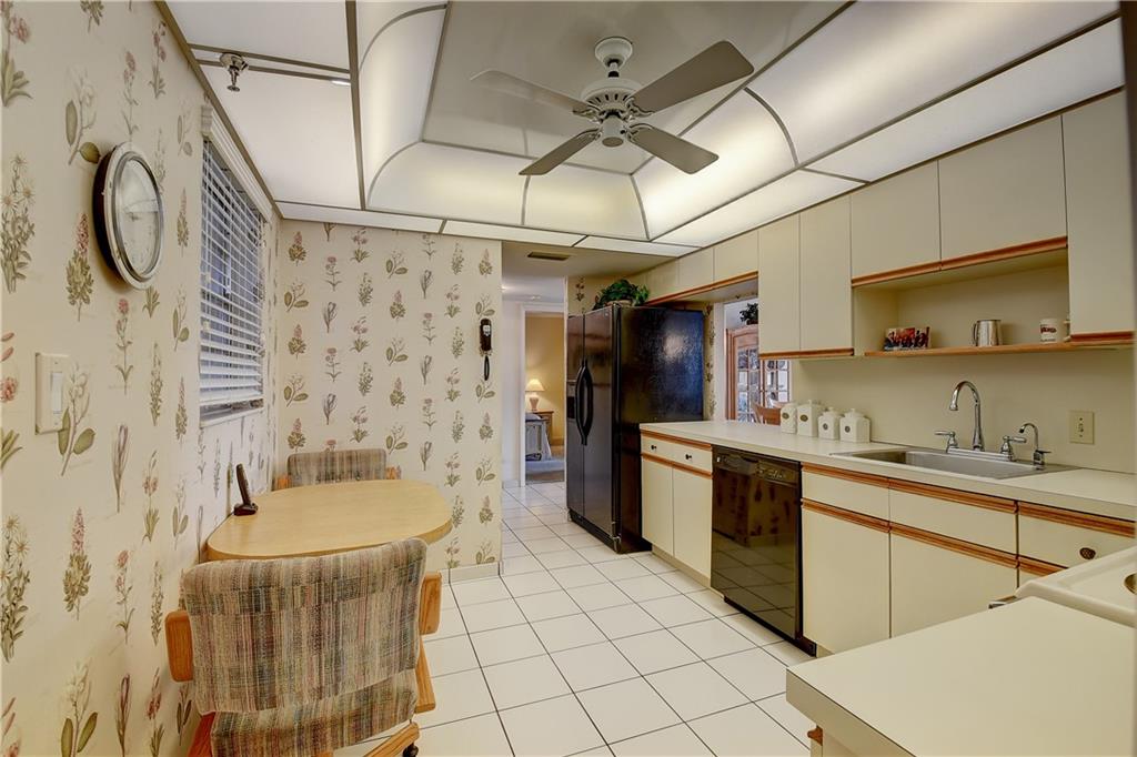 5340 NW 2nd Ave Unit: 1210