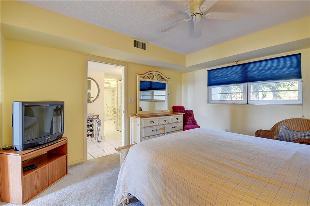 5340 NW 2nd Ave Unit: 1210