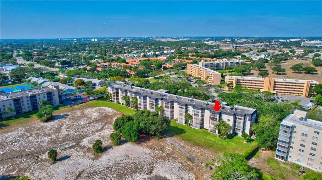 5340 NW 2nd Ave Unit: 1210