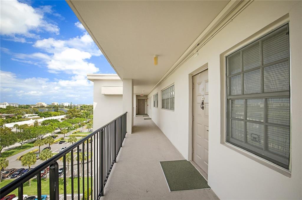 3150 N Palm Aire Dr Unit: 908