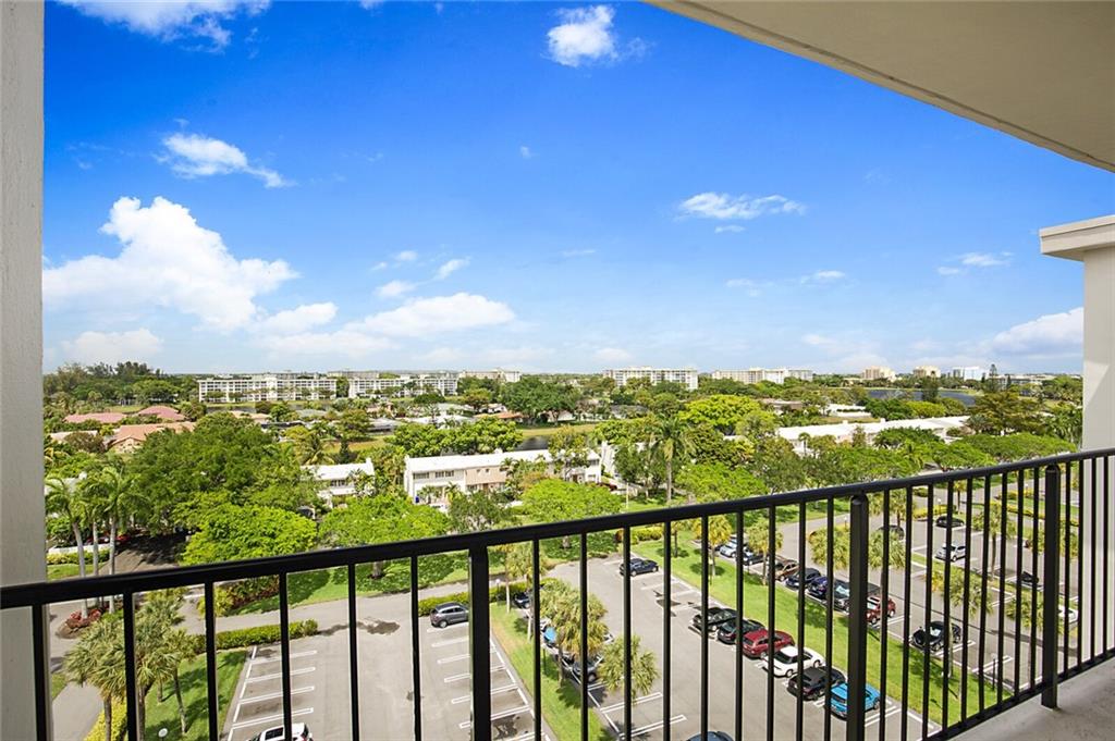 3150 N Palm Aire Dr Unit: 908