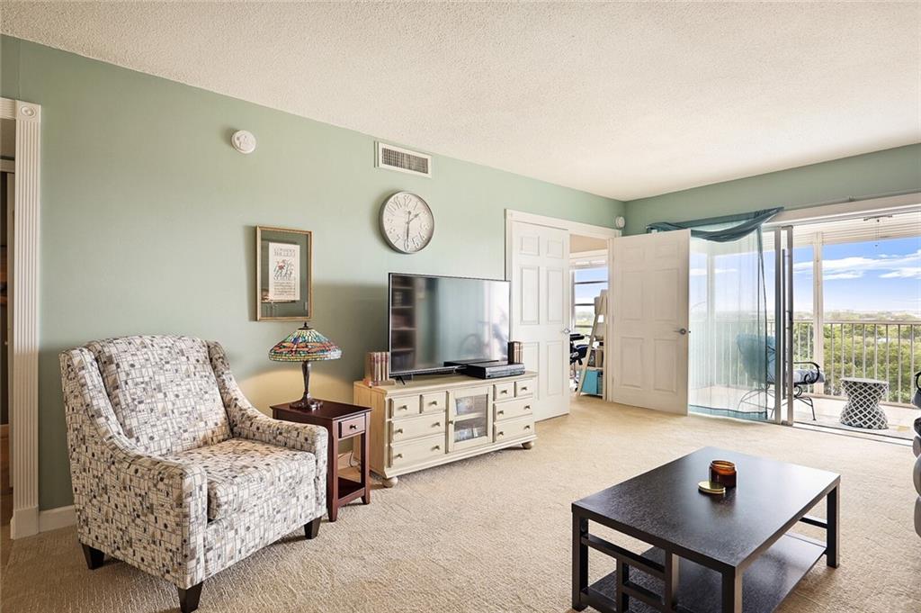 3150 N Palm Aire Dr Unit: 908